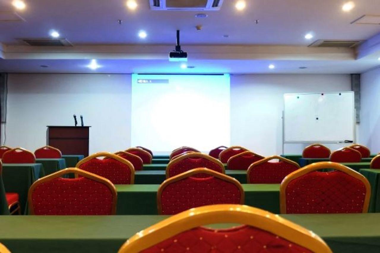 Raystar Hotel Guangzhou Exterior photo