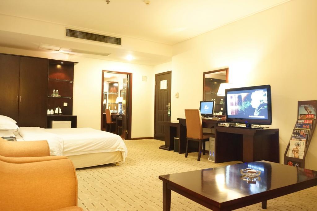 Raystar Hotel Guangzhou Exterior photo
