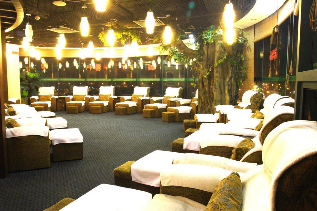 Raystar Hotel Guangzhou Exterior photo